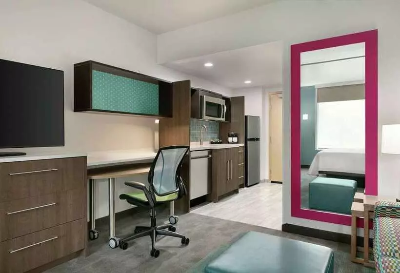 ホテル Home2 Suites By Hilton Norfolk Airport