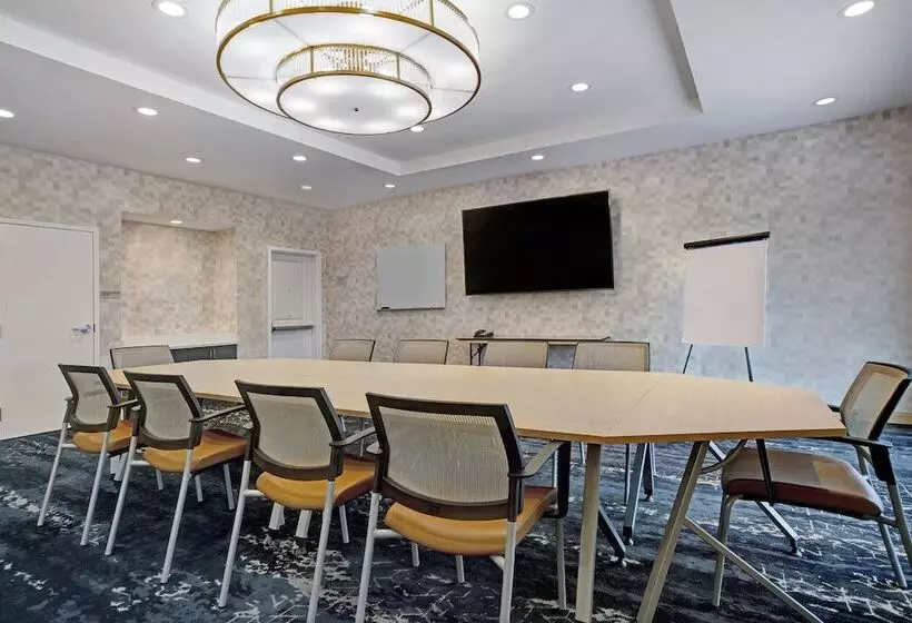 هتل Towneplace Suites By Marriott Potomac Mills Woodbridge