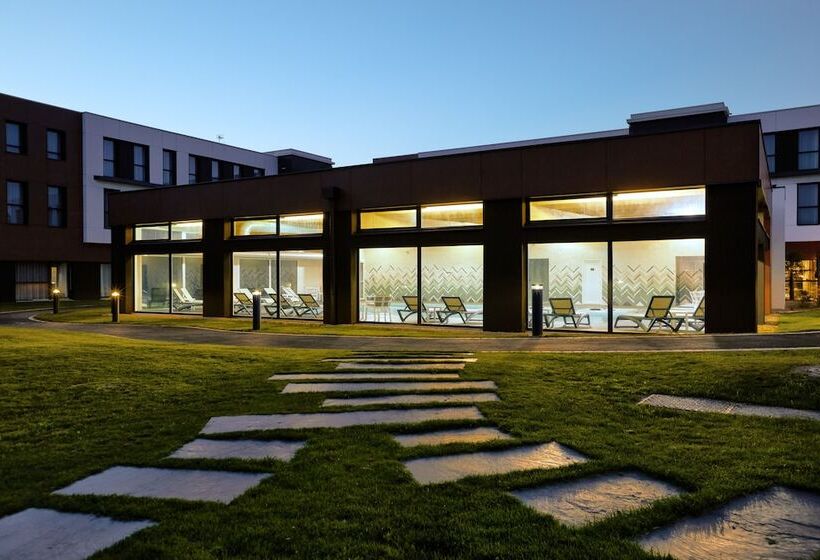 Aparthotel & Spa Adagio Vannes