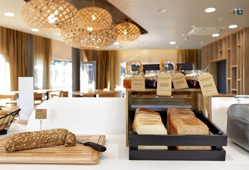 Aparthotel & Spa Adagio Vannes