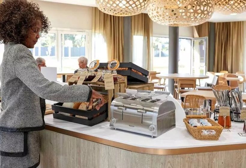 Aparthotel & Spa Adagio Vannes