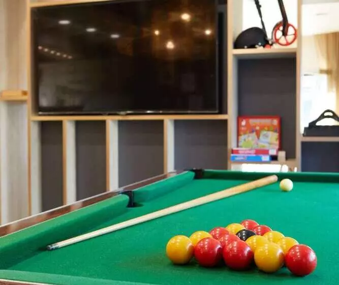 Aparthotel & Spa Adagio Vannes