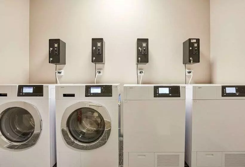 Aparthotel & Spa Adagio Vannes