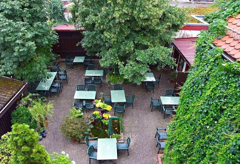 Отель Gasthof Goldener Adler