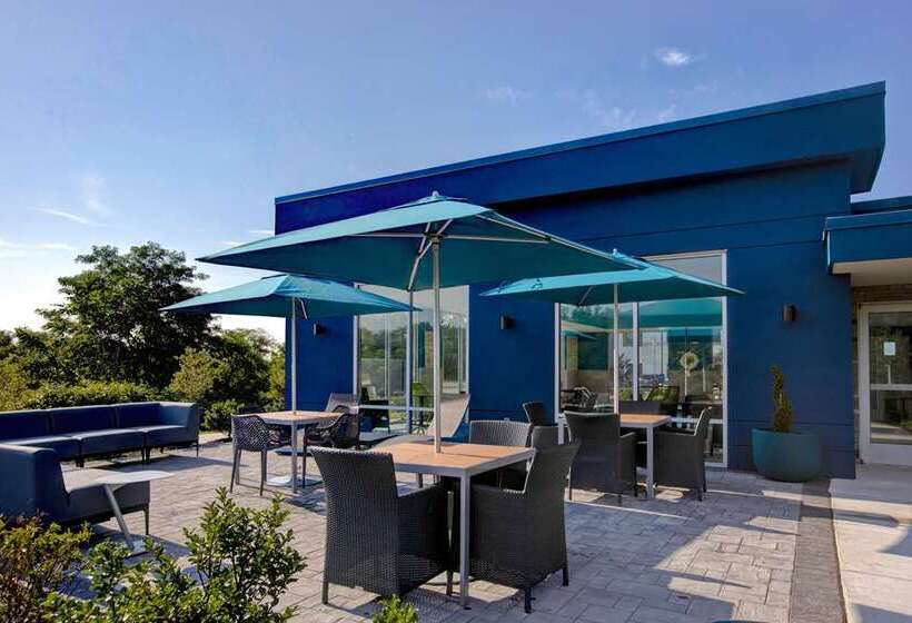 فندق Hampton Inn & Suites Deptford