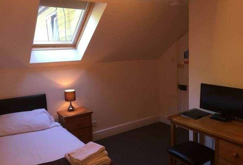 تختخواب و صبحانه The Shandwick Inn