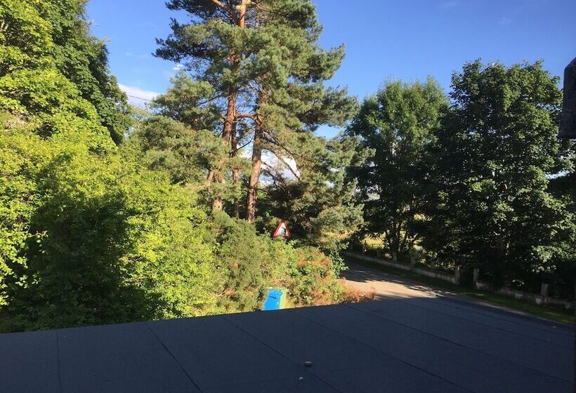 تختخواب و صبحانه The Shandwick Inn