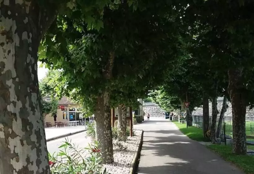 Hotelli Camping De L Ardèche