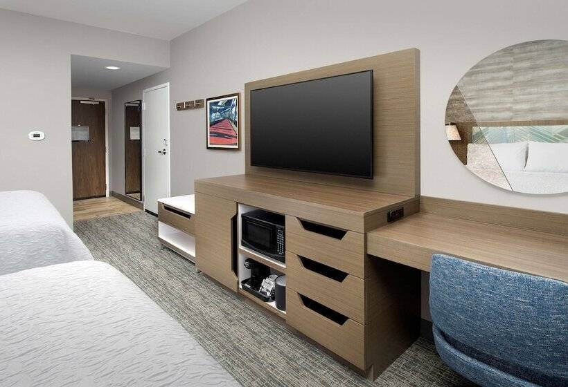 בית מלון כפרי Hampton Inn Boston Logan Airport Chelsea