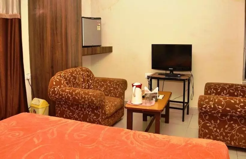 ホテル Sudarshan Palace