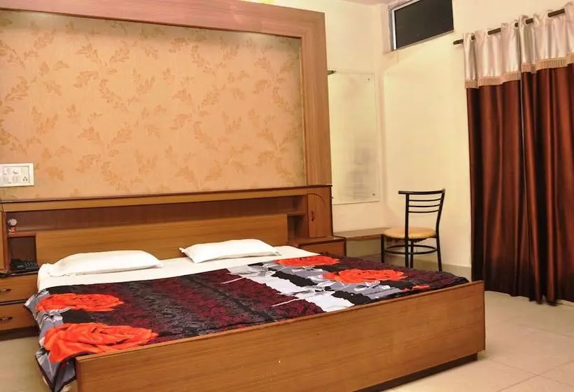 ホテル Sudarshan Palace