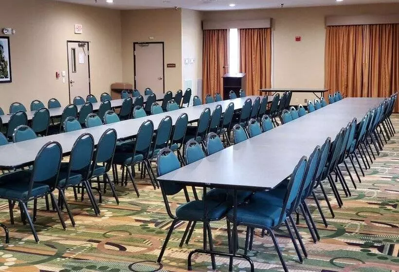 فندق Best Western Big Spring Lodge