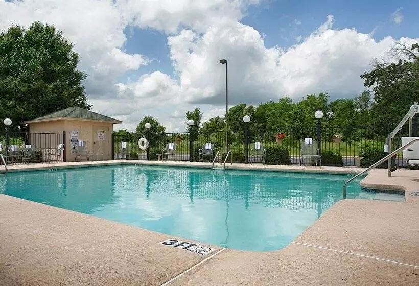 فندق Best Western Big Spring Lodge