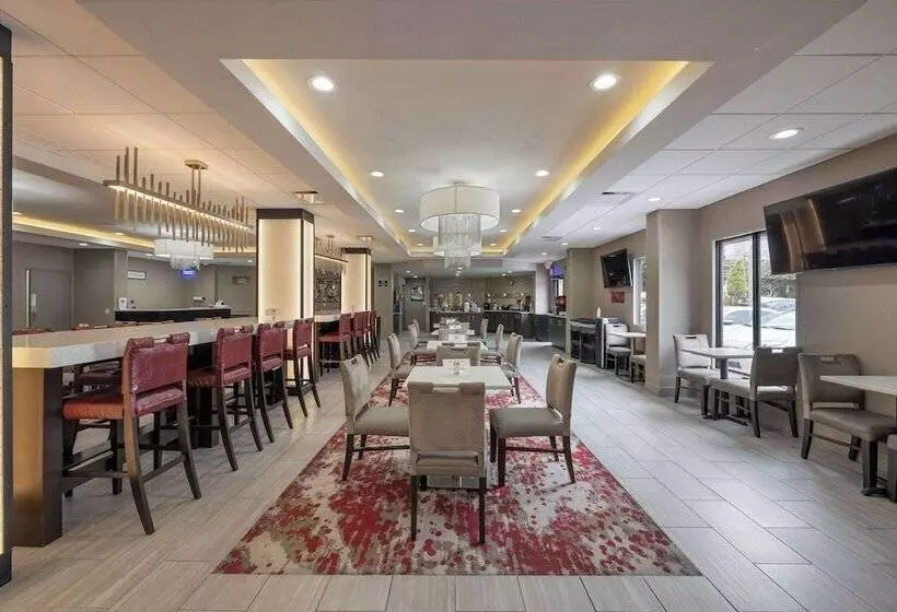 בית מלון כפרי Best Western Downtown Plus Music Row