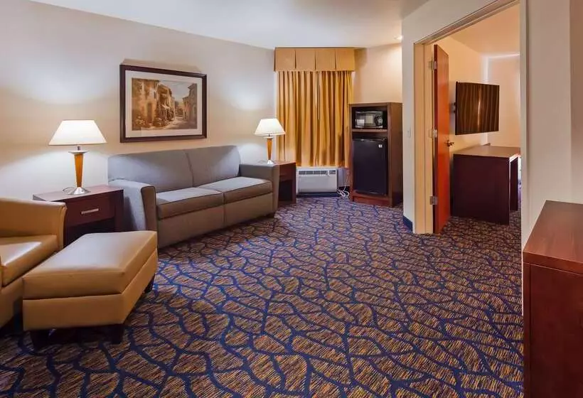 酒店 Best Western Plus Villa Del Lago Inn Patterson