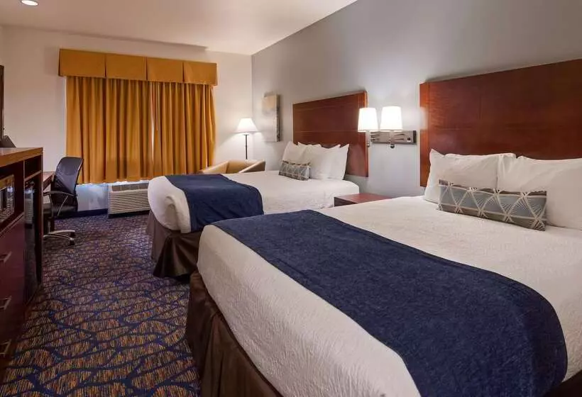 酒店 Best Western Plus Villa Del Lago Inn Patterson