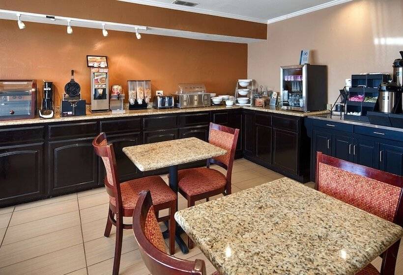 ホテル Best Western Snyder Inn