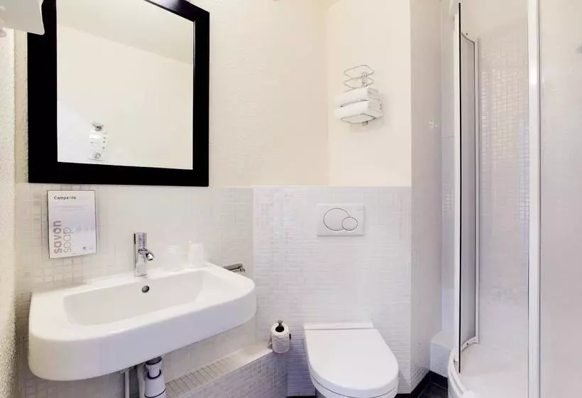 בית מלון כפרי Campanile Creteil Centre