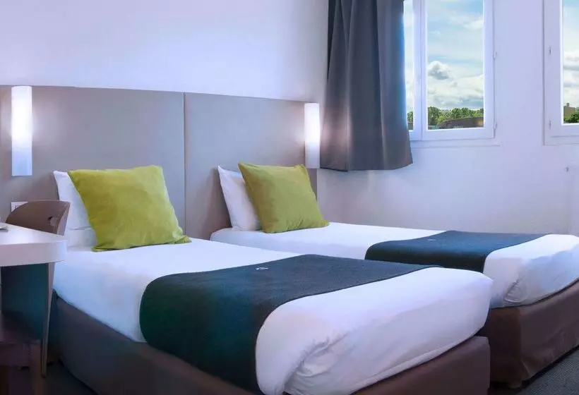 בית מלון כפרי Campanile Creteil Centre