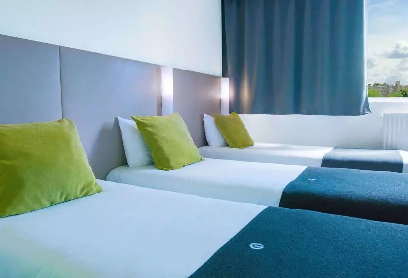 בית מלון כפרי Campanile Creteil Centre