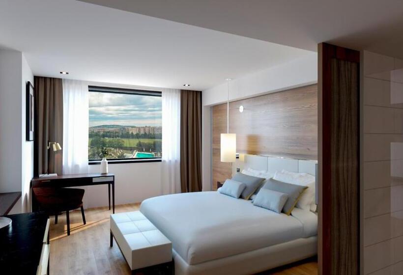 هتل Torre Melina, A Gran Meliá