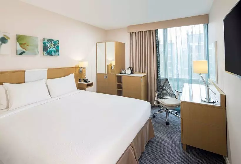 호텔 Hilton Garden Inn Bristol City Centre