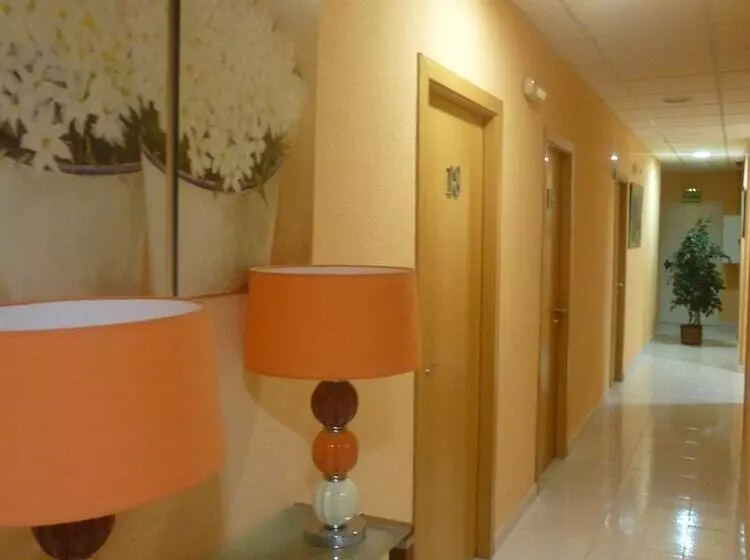 Hotel Hostal El Val