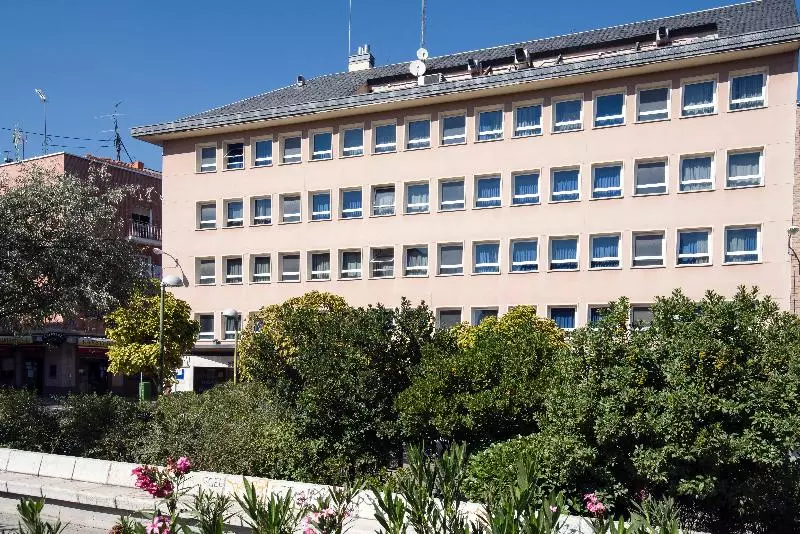 هتل Infanta Mercedes