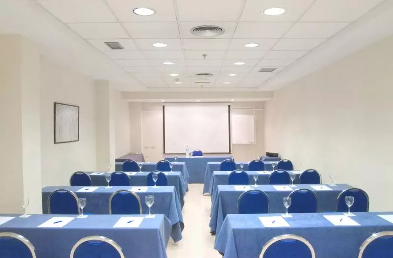 هتل Infanta Mercedes