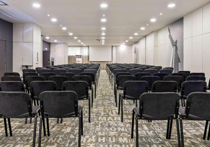 هتل Mercure Lisboa