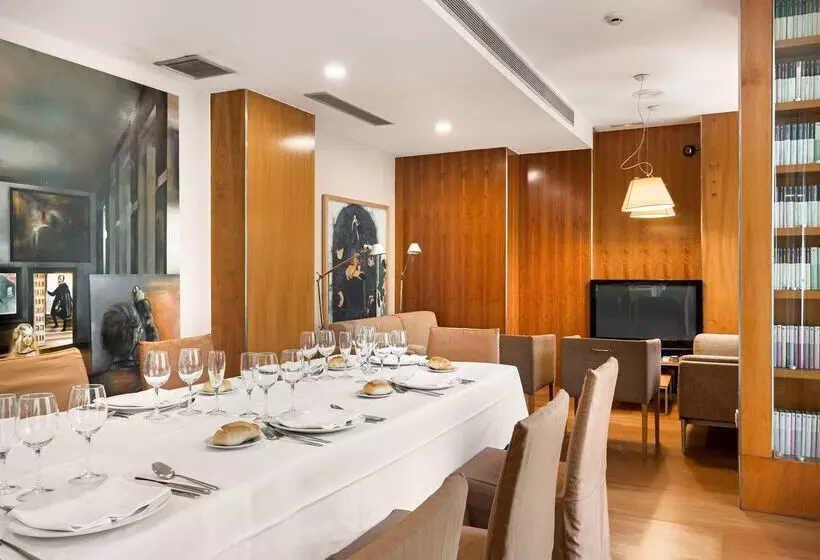 Hotelli NH Zamora Palacio Del Duero