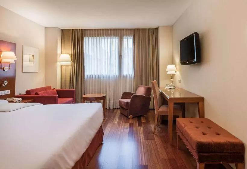 Hotelli NH Zamora Palacio Del Duero