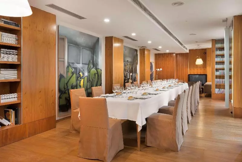 Hotelli NH Zamora Palacio Del Duero