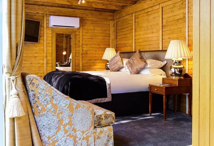 Отель The Inn On The Green