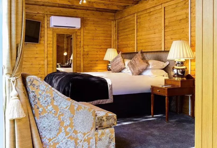 Hotelli The Inn On The Green