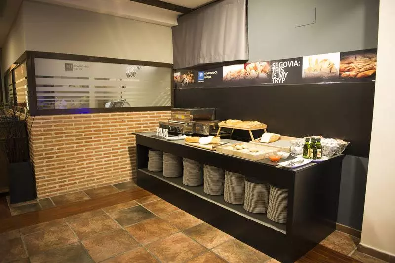 Отель Segovia Sierra De Guadarrama