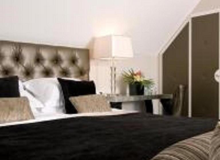 Отель The Inn On The Green