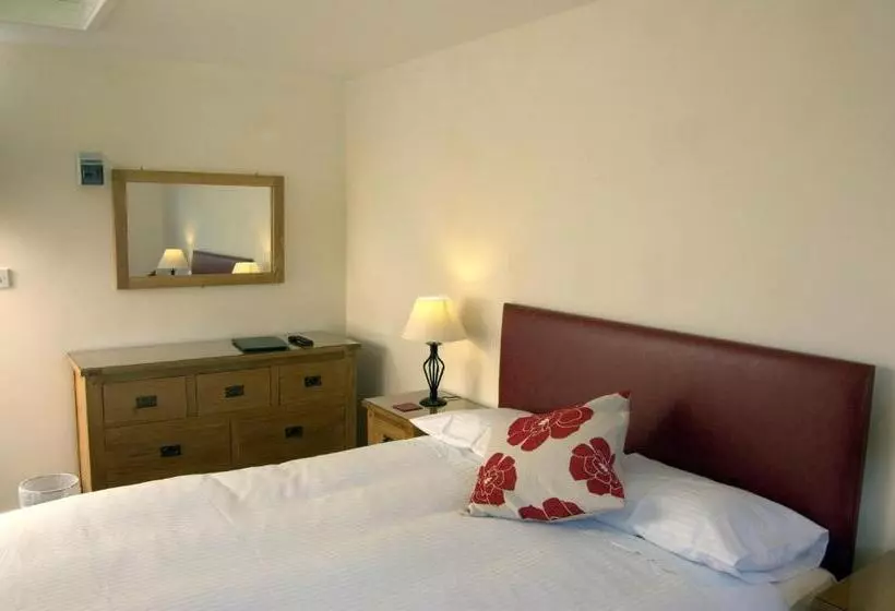 Отель The New Inn