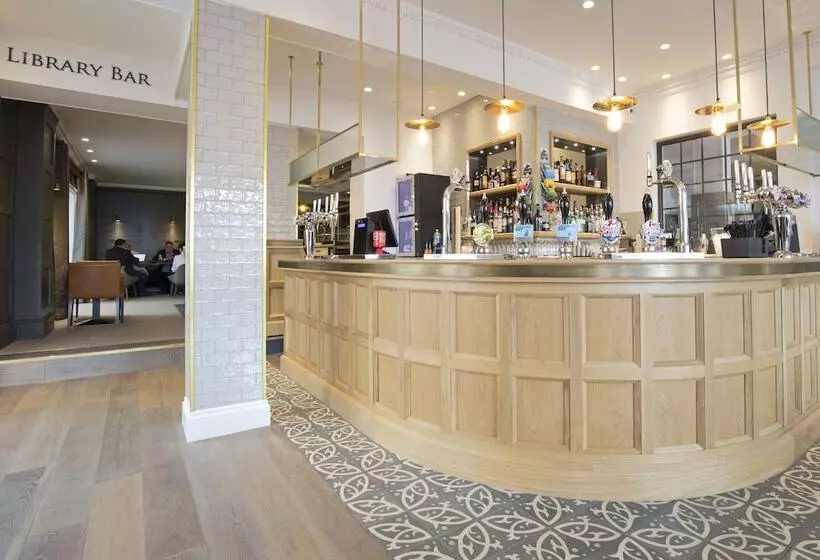 فندق The Royal Wells