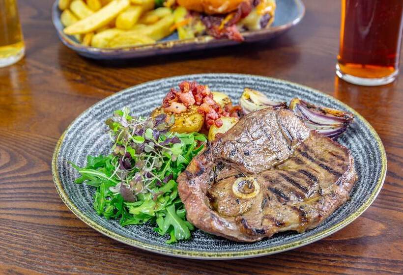 בית מלון כפרי The Royal Wells