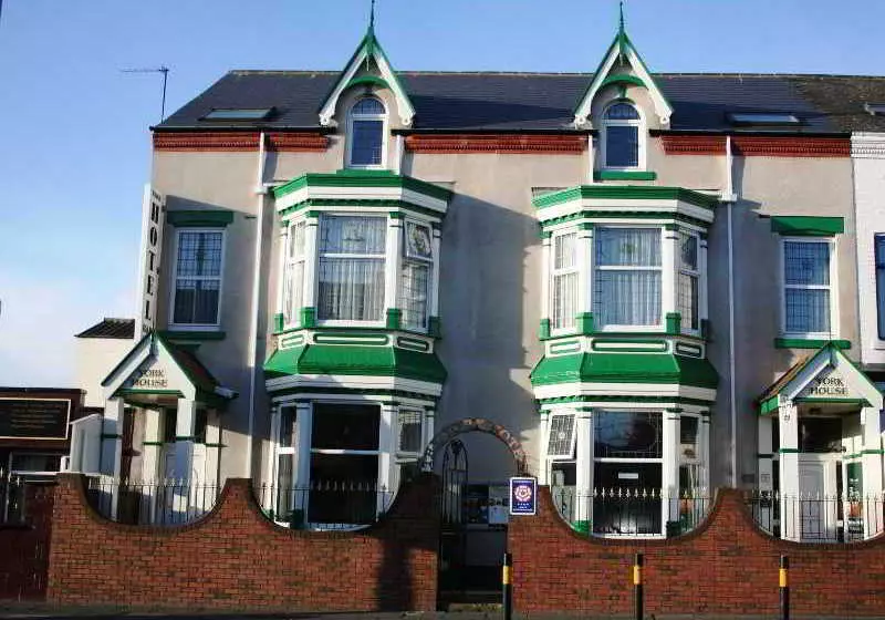 בית מלון כפרי York