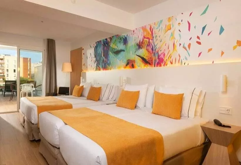 L'Azure Hotel 4* Sup