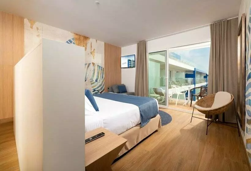 L'Azure Hotel 4* Sup