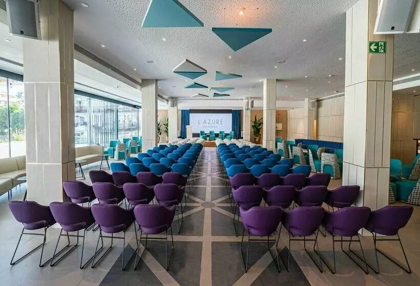 L'Azure Hotel 4* Sup