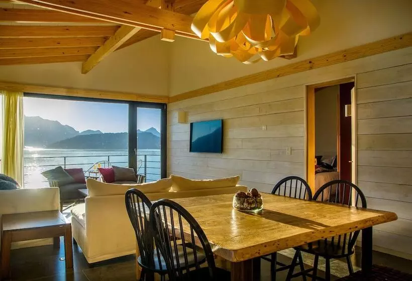 Hotelli Correntoso Townhouses