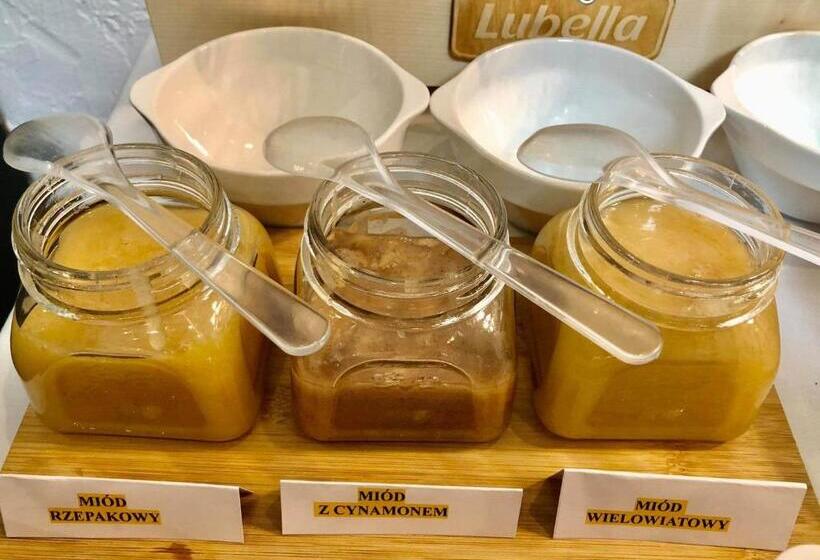 בית מלון כפרי Miodowy