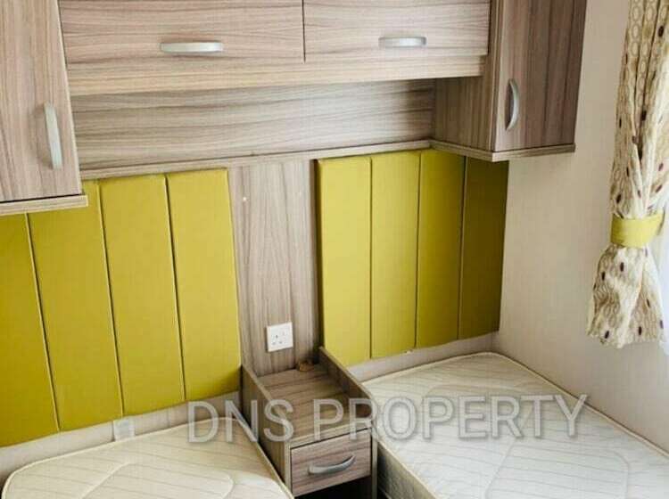 Luxury Caravan Only 10 Mins From The Beach