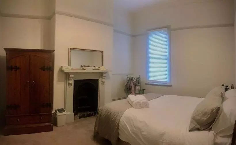 ペンション Blayney House