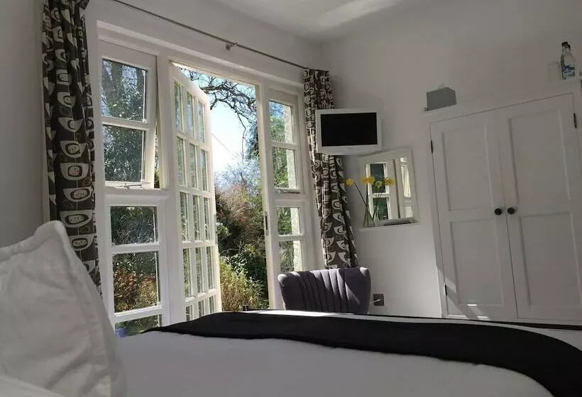 Spring Cottage B&b