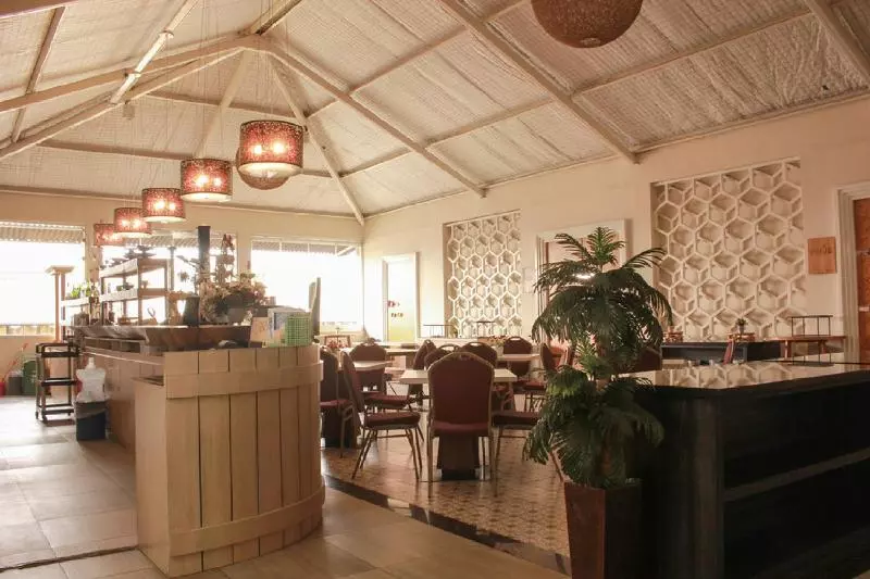 ホテル Reddoorz Premium Near Bandung Station